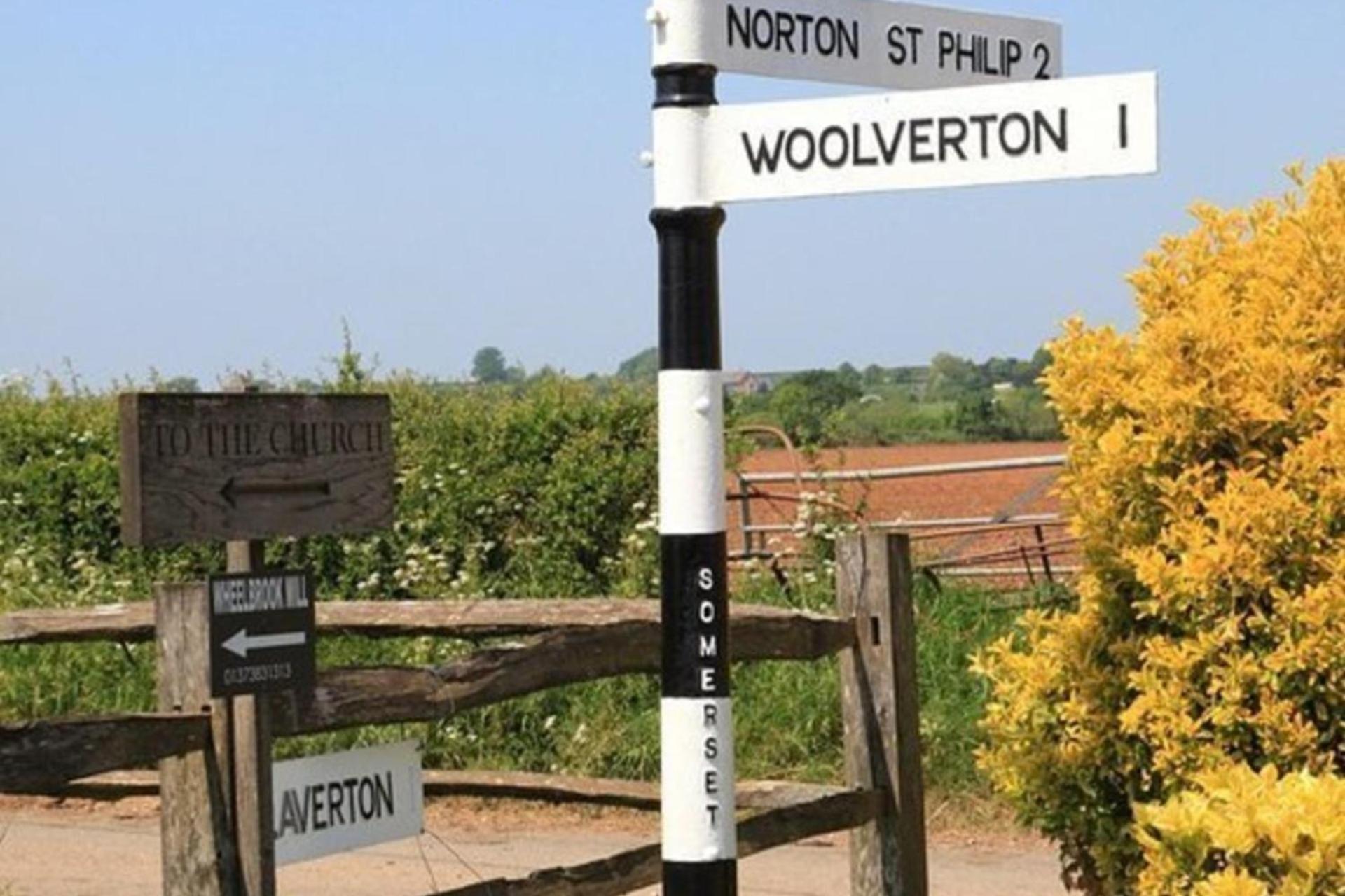 Remarkable 3 Bed Cottage In Bath Woolverton Luaran gambar
